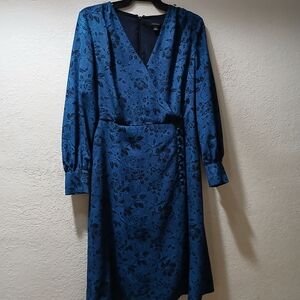 Elegant Blue Floral Dress